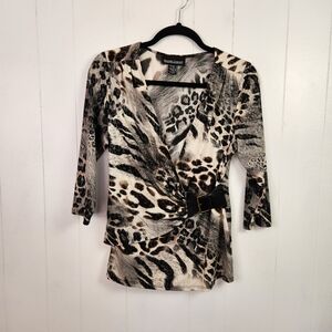 Frank Lyman Animal Print V-Neck Wrap Top Stretchy 3/4 Sleeves Size 6 Sexy Dressy